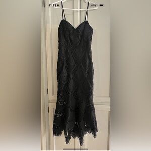 Lulu’s Midi Eyelet Dress Size Small